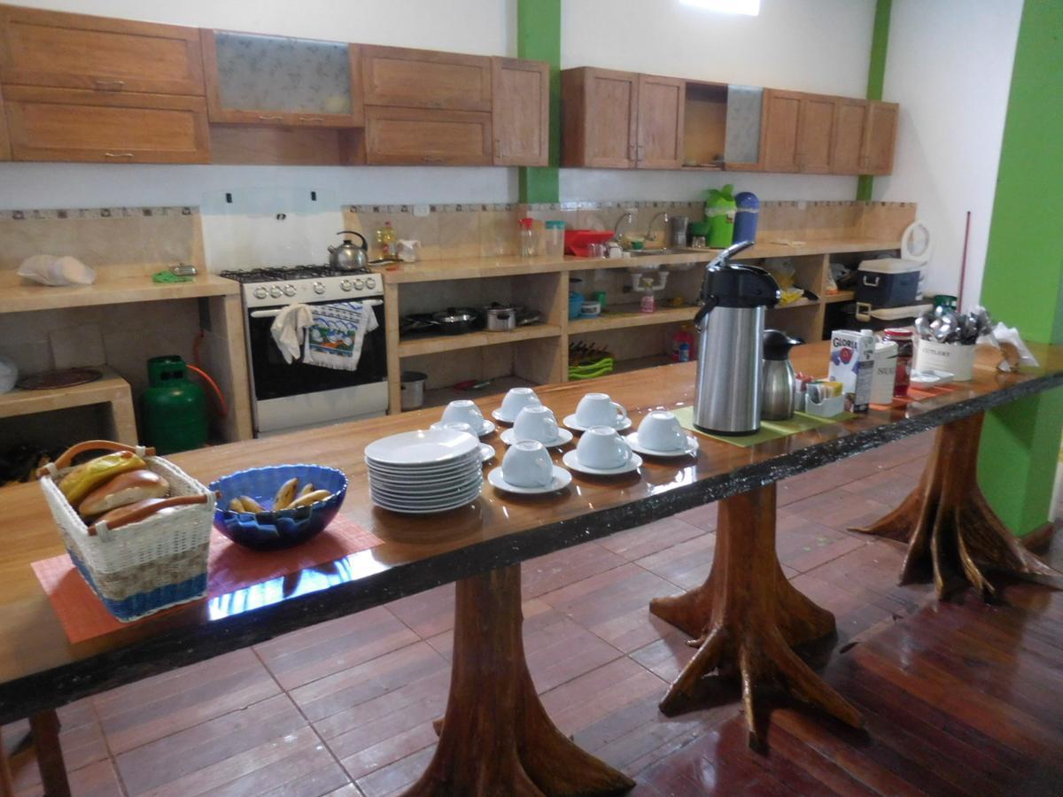 بويرتو مالدونادو Tambopata Hostel المظهر الخارجي الصورة